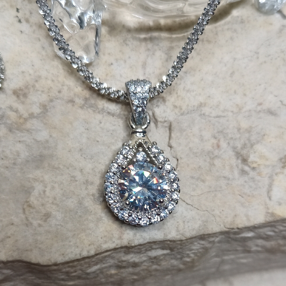 Elegant Diamond CZ Silver Pendant Necklace Bridal Jewelry